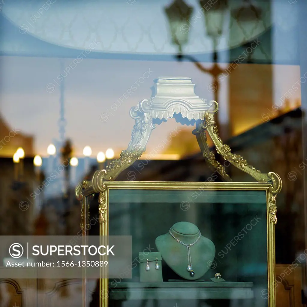 Place Vendôme Paris jewelry