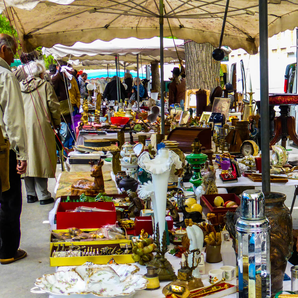 Porte de Clignancourt Flea Market