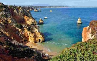What are some enjoyable aspects of international travel?